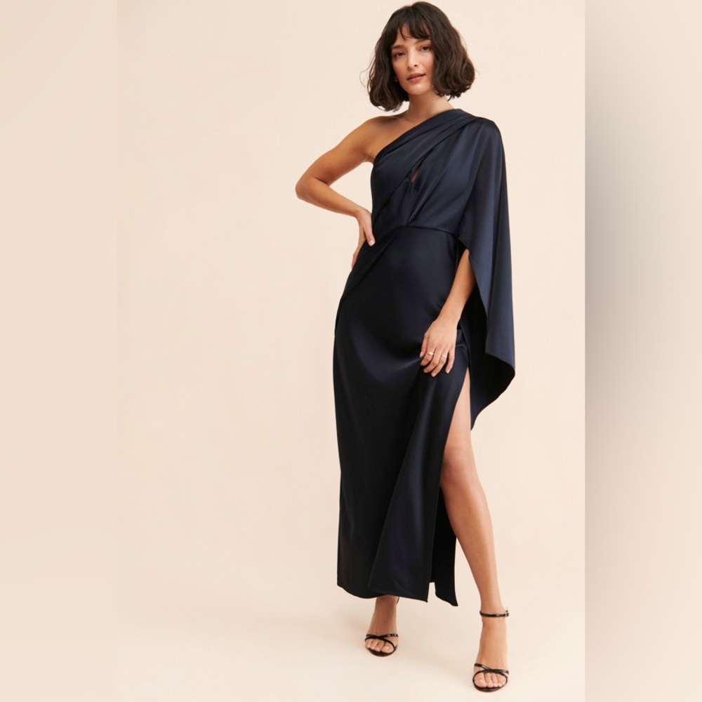 Significant Other Kelsie One-Shoulder Dress